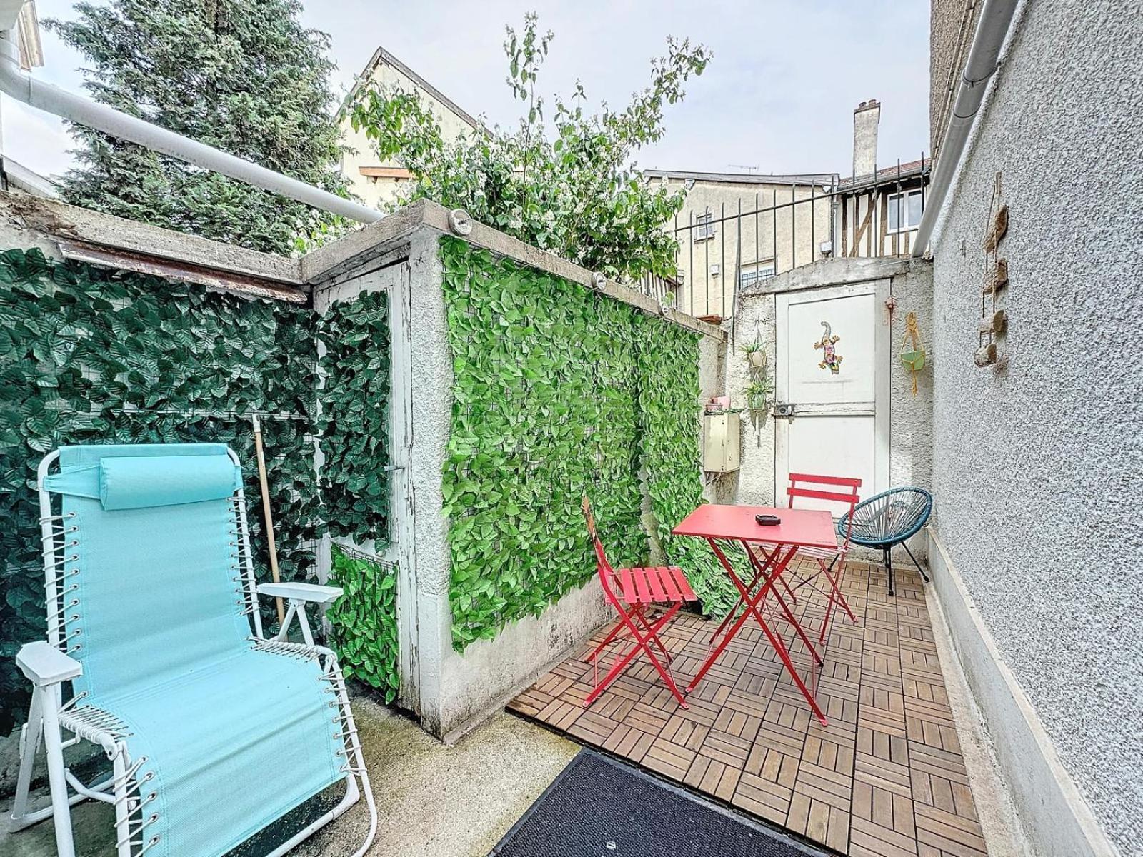 A1 Champagne Residence - 200 M2 14 Personnes 2 Toilets 4 Showers - Hyper Centre - Chalons En Champagne Esterno foto